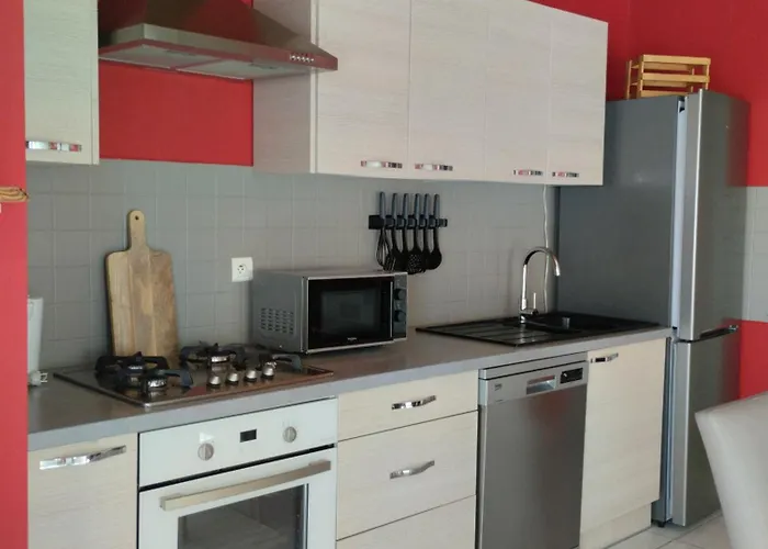 La Vallee De La Loire Апартаменты *